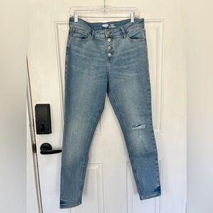Old Navy Light Blue Skinny Jeans with Button Fly and Knee Rip